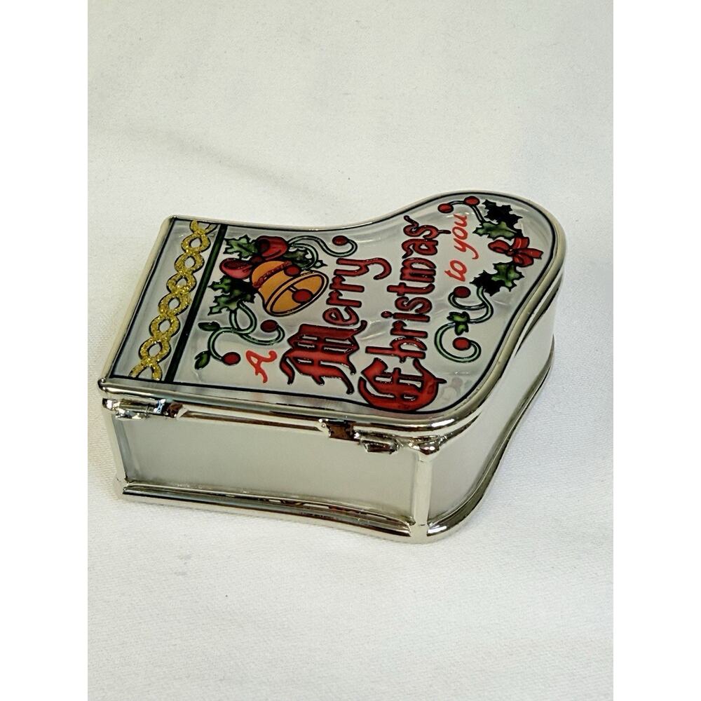 Amia Stained Glass Merry Christmas Trinket/ Jewelry Box - Picture 4 of 8
